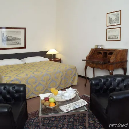 Palazzo Ricasoli מלון 4*